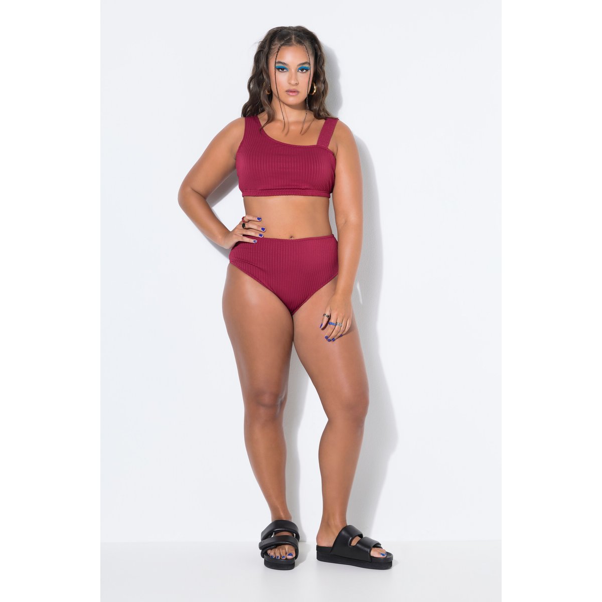 Haut de bikini rouge vin, STUDIO UNTOLD