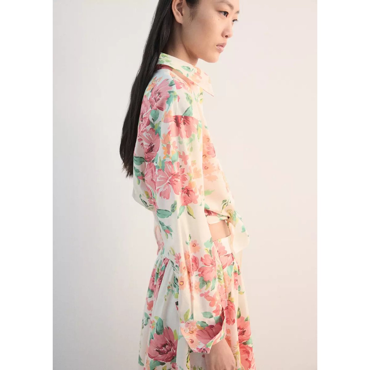 Chemise fleurie nœud blanc cassé, MANGO