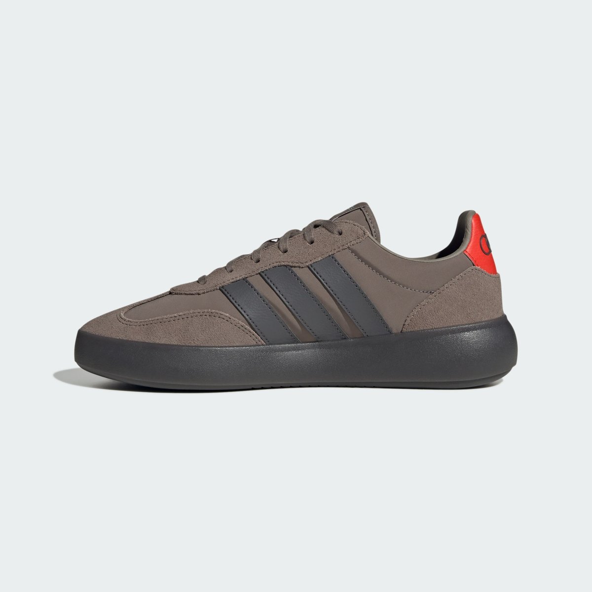 Chaussure Barreda Decode Shoes Audi Revolut F1 Team Chaussure Barreda Decode Shoes Audi Revolut F1 Team simple brown / utility black / hi-res red, ADIDAS SPORTSWEAR