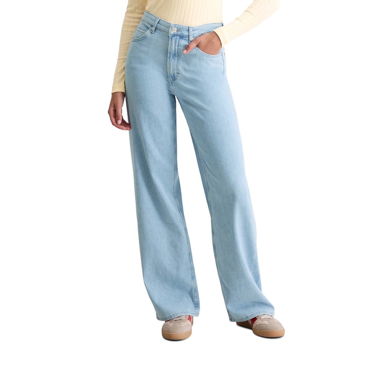 Jeans modèle Tolva large long en mélange de coton organique et de stretch bleu clair, MARC O'POLO
