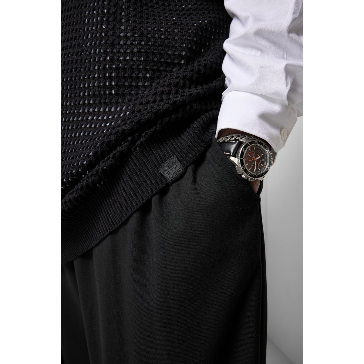 Pull sans manches, esprit streetwear noir, STHUGE