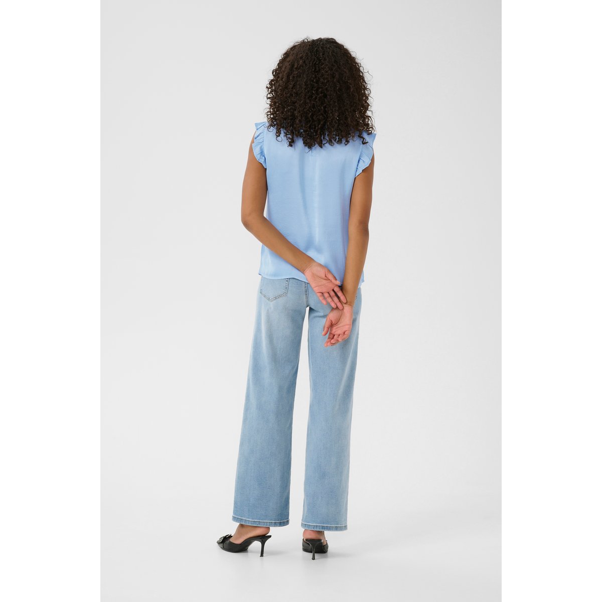 Blouse sans manches col rond bleu soft chanbray, KAFFE