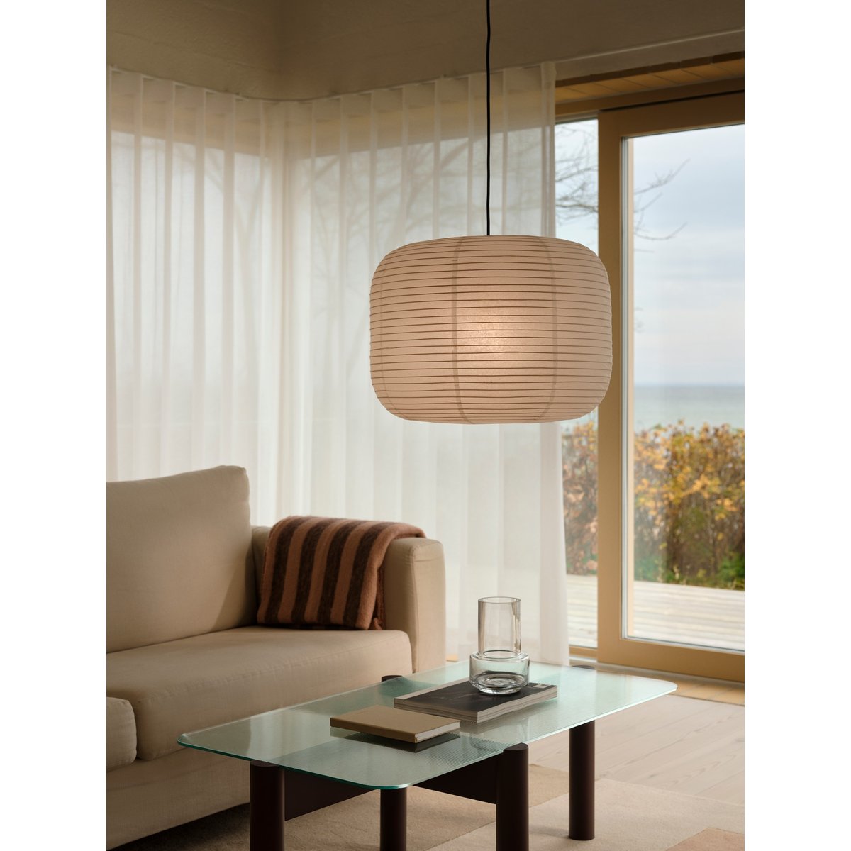 Abat-jour forme donut avec un style moderne blanc en papier, TUVA blanc, NORDLUX