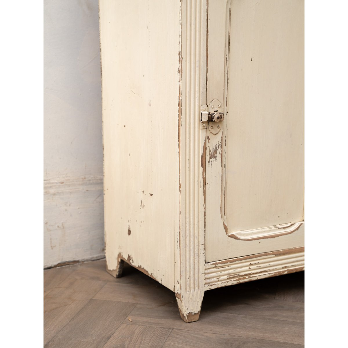 Confiturier en bois blanc cassé Gilbert N°1805 - Bon état bois clair, DEBONGOUT