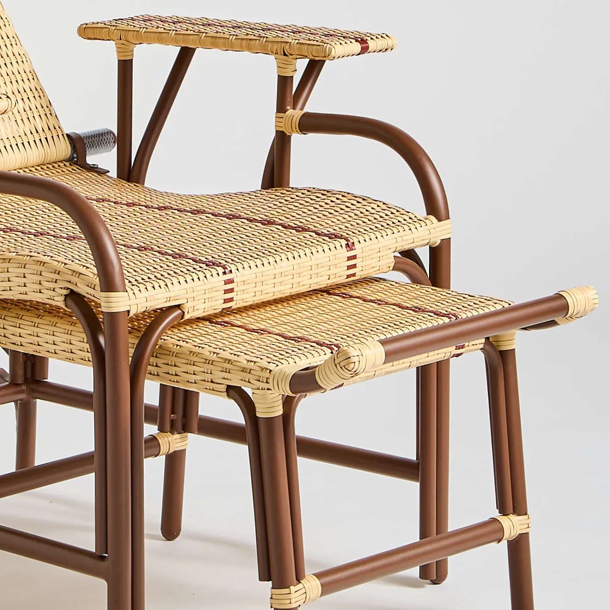 Chaise longue en résine BELLE EPOQUE marron, KOK