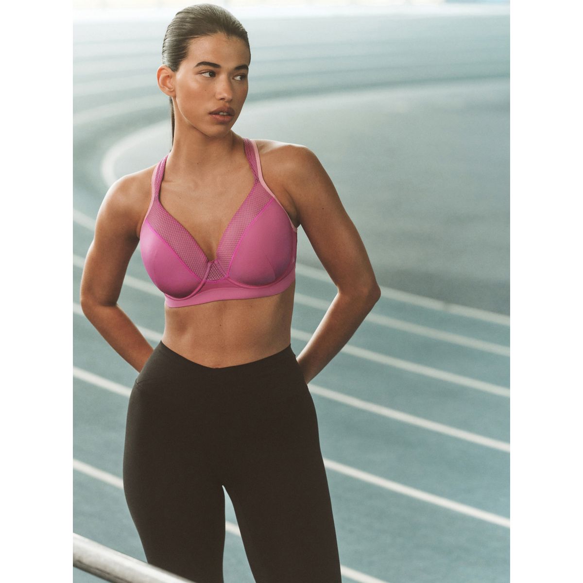 Soutien-gorge de sport à armatures b-g rose, NEXT