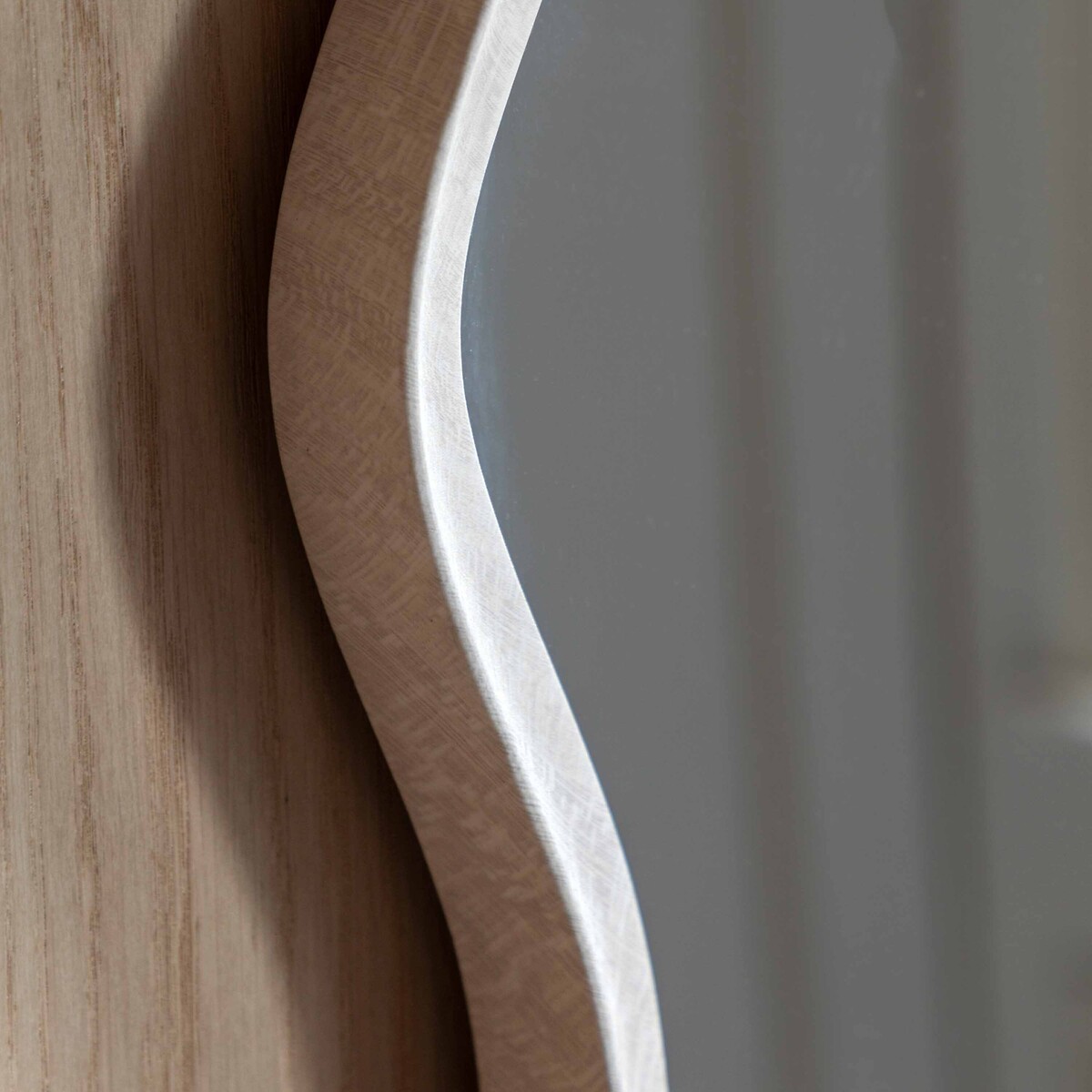 80cm Morley Wave Round Mirror grey, ÉDITÉ