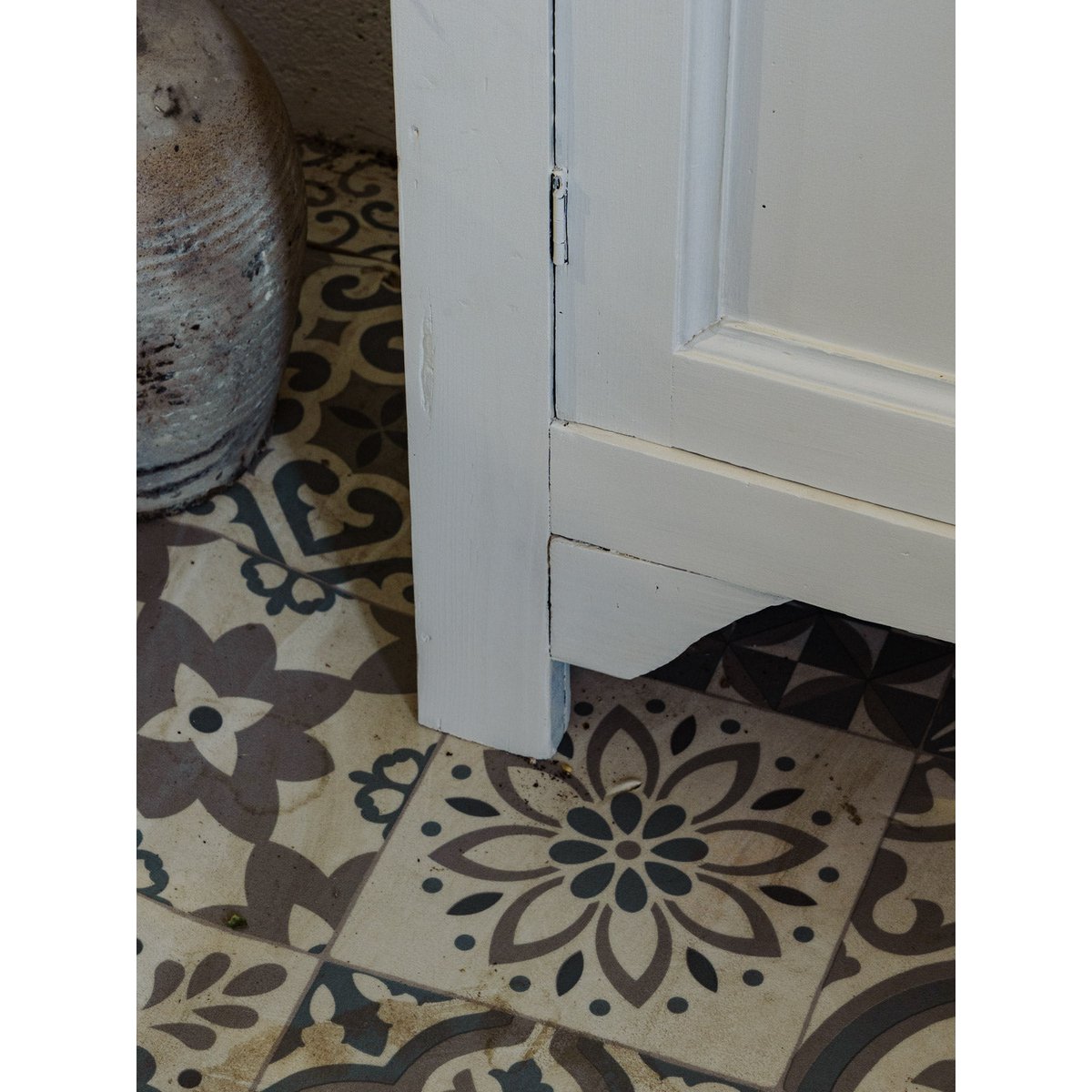 Buffet en bois blanc Gilbert N°1655 - Bon état blanc, DEBONGOUT