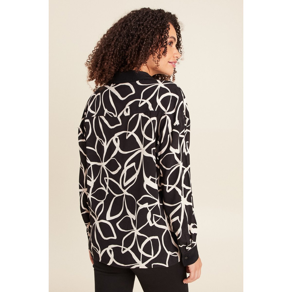 Chemise ample mi-longue manches longues noir, BREAL