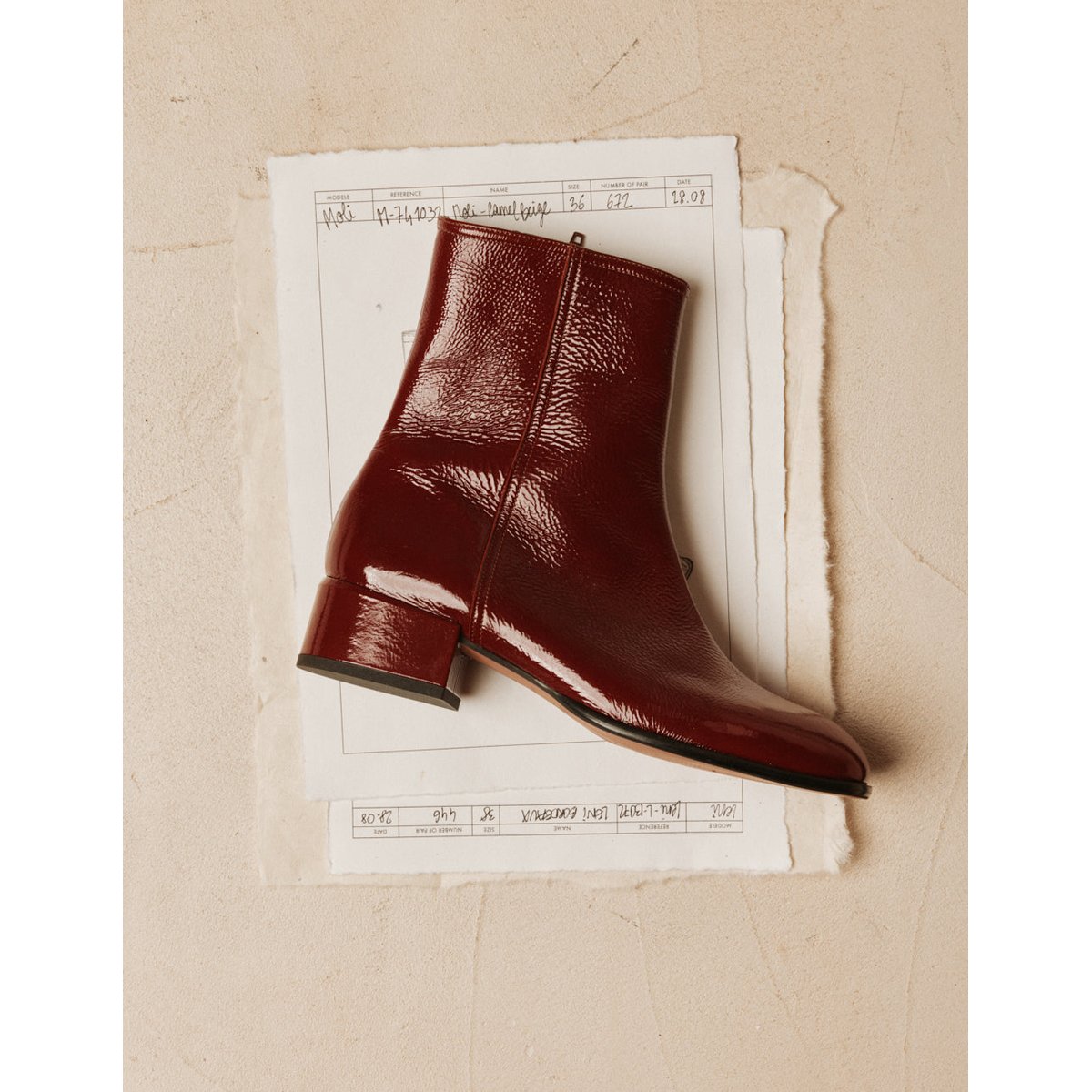 Bottines MOLI cuir plissé verni cognac, ODAJE