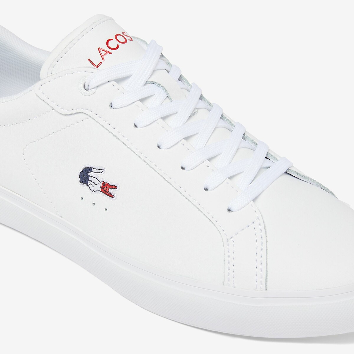 Baskets basses Powercourt blanc/bleu/rouge, LACOSTE
