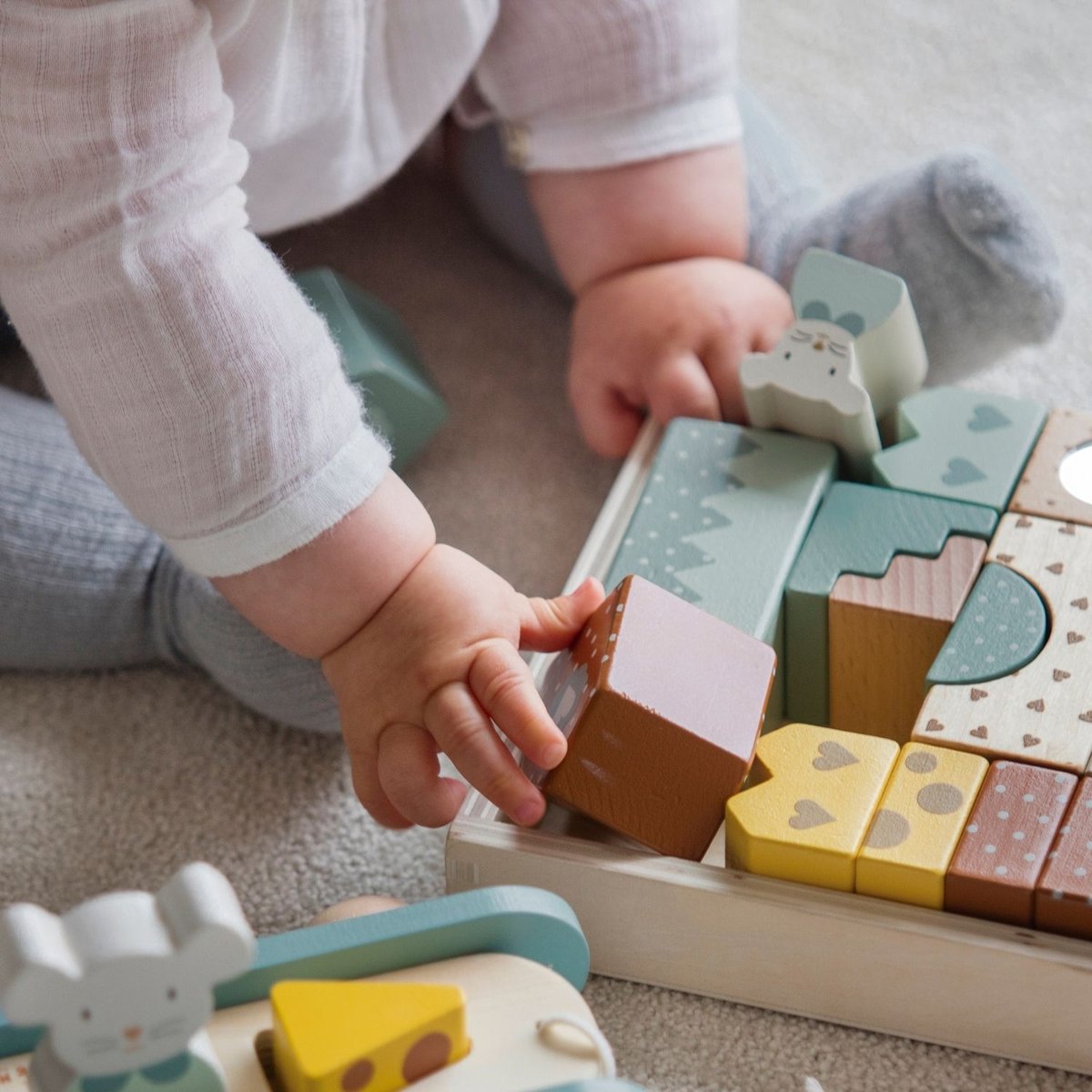 Blocs de construction en bois Poppy vert, jaune, WALKING MUM
