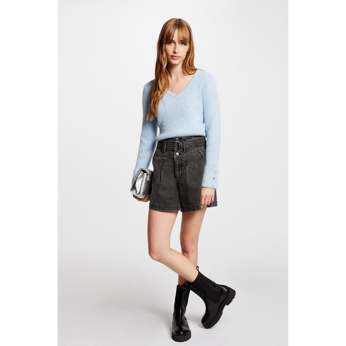 Pull col V en fine maille bleu moyen, MORGAN