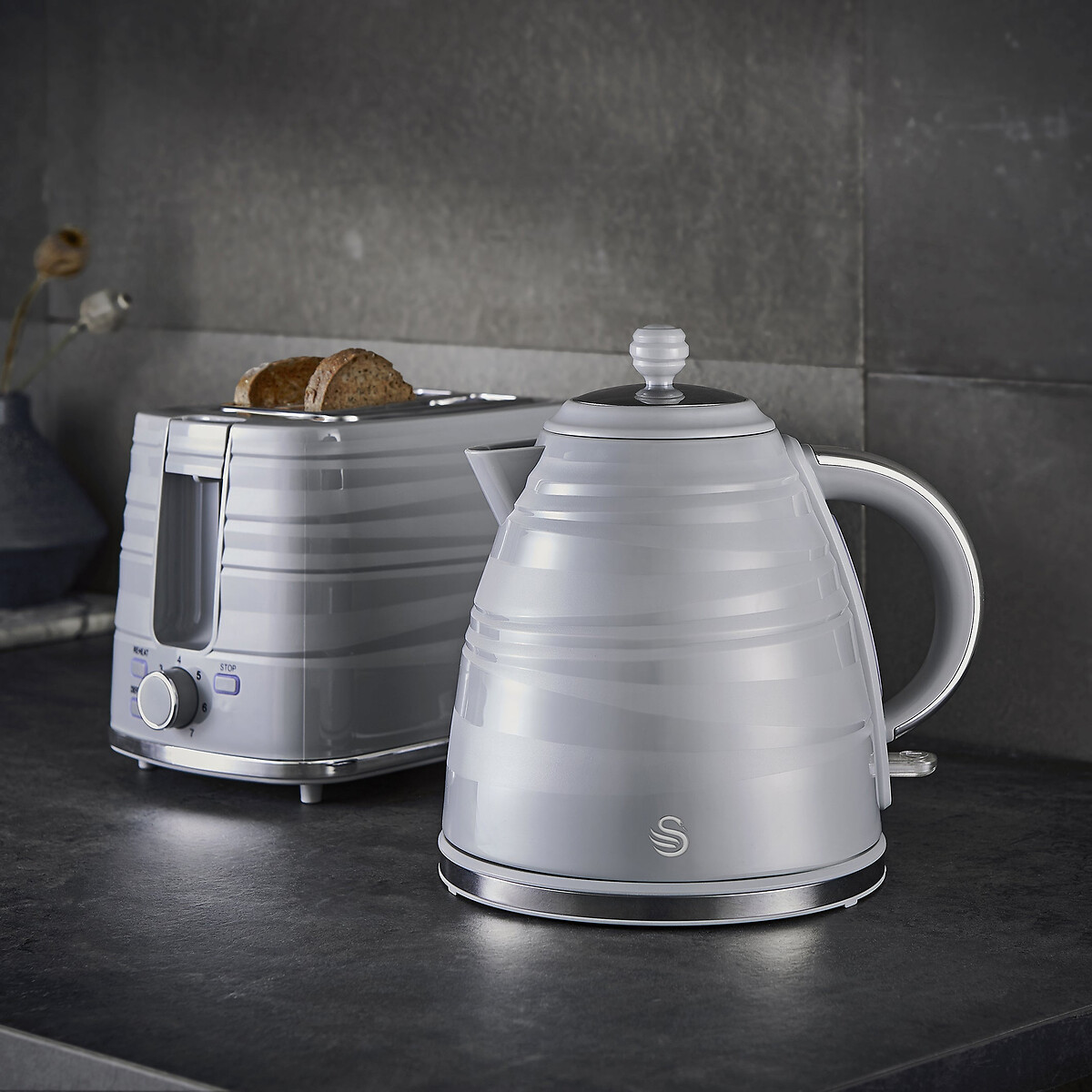 Symphony 1.7L Kettle - SK31050 grey, SWAN