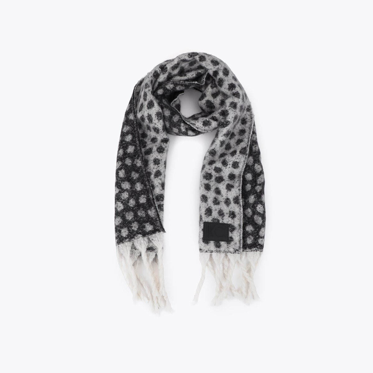 Écharpe réversible imprimé animal à franges gris clair, LOLA CASADEMUNT