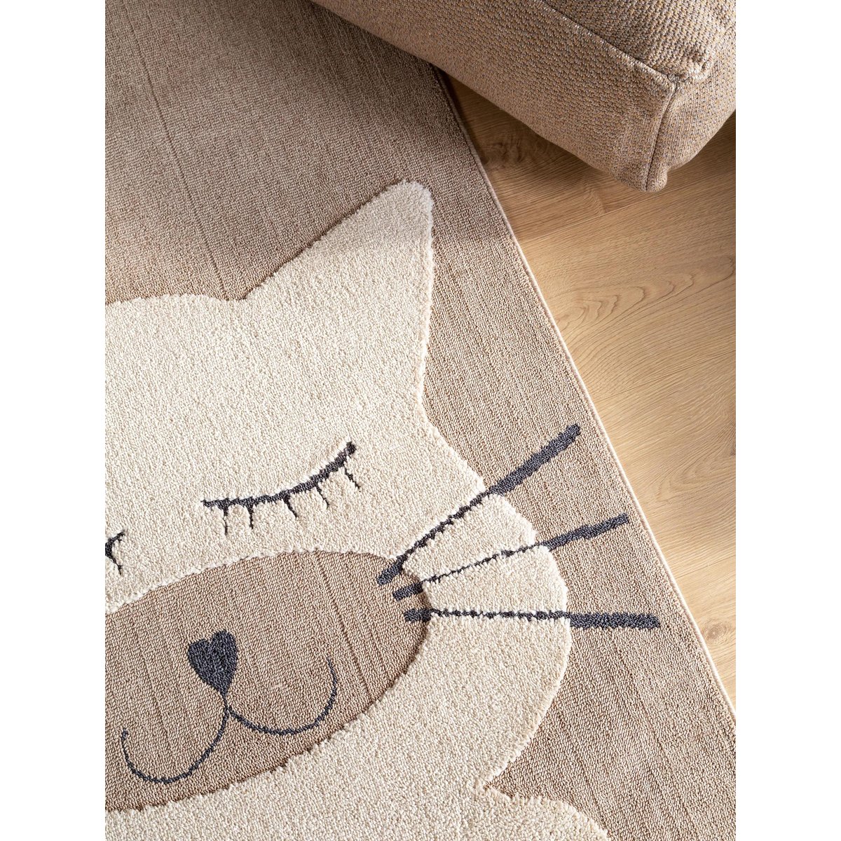 Tapis enfant MOMO beige, BENUTA 