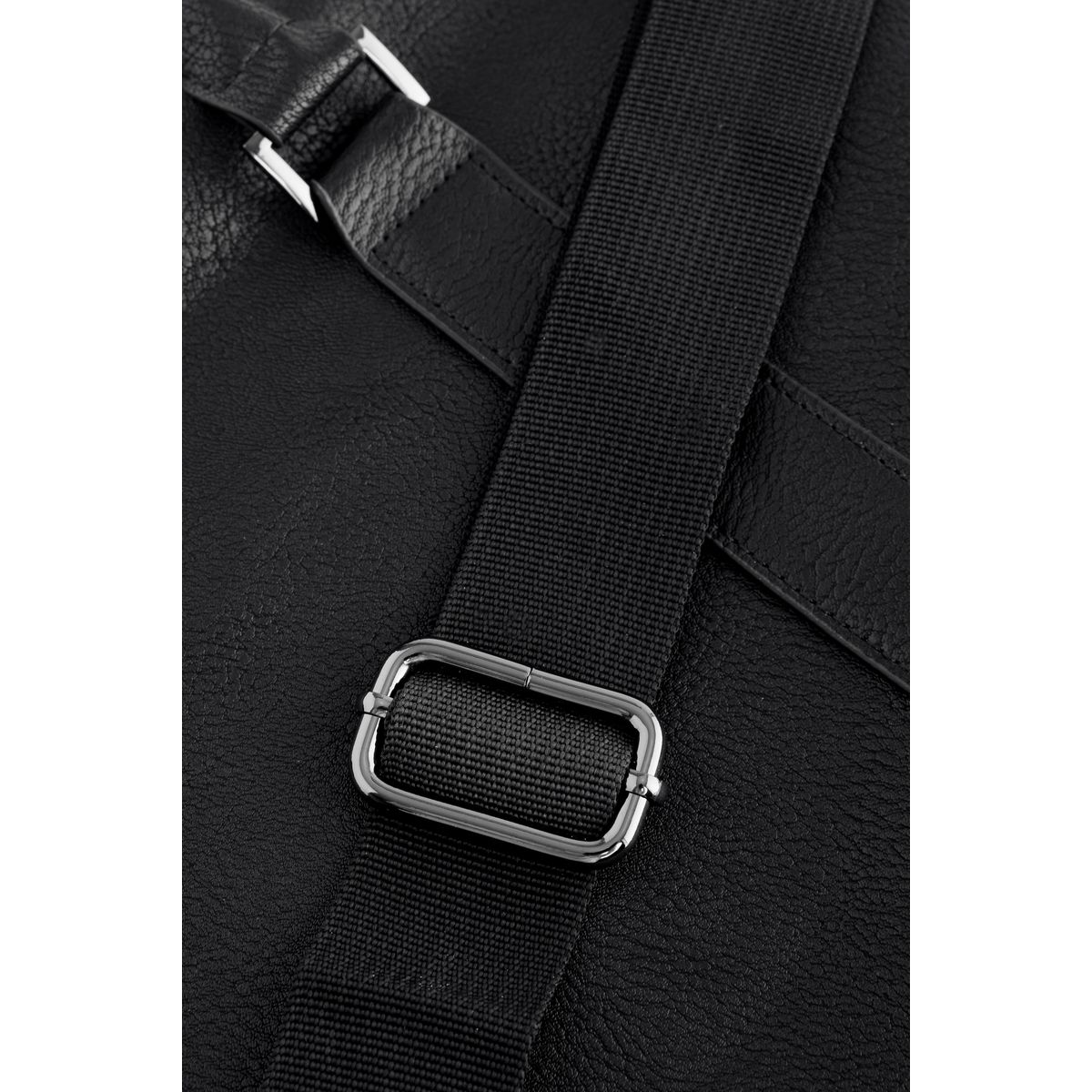 Sacoche en simili cuir noir, NEXT