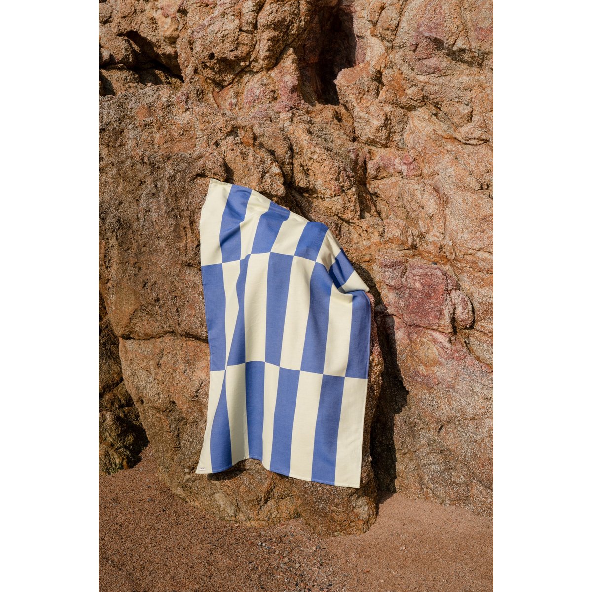 Serviette de plage SU lime & blue, NOO.MA