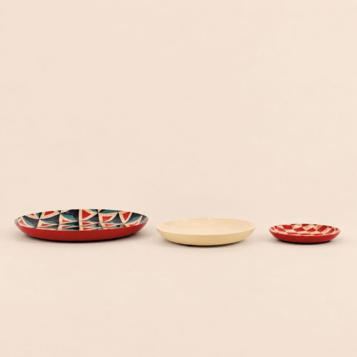 Set de 3 plateaux en métal laqué rouge rouge, BAZAR DE LUXE