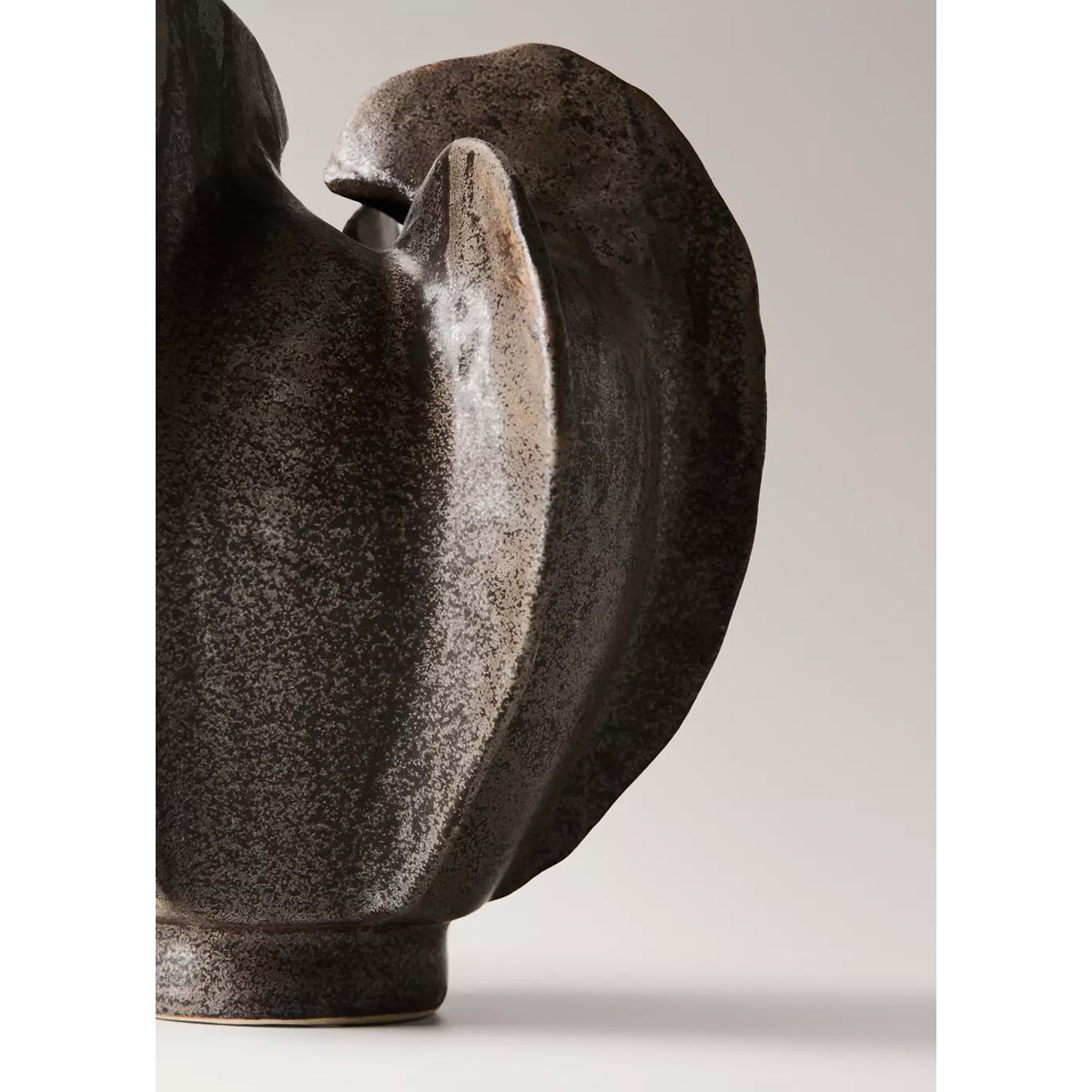 Vase bas en grès organique marron, MANGO HOME
