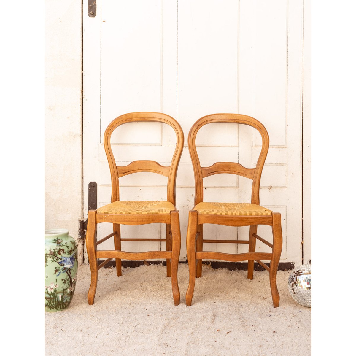 Lot de 4 chaises en bois et paille Claude N°1451 - Bon état bois clair, DEBONGOUT
