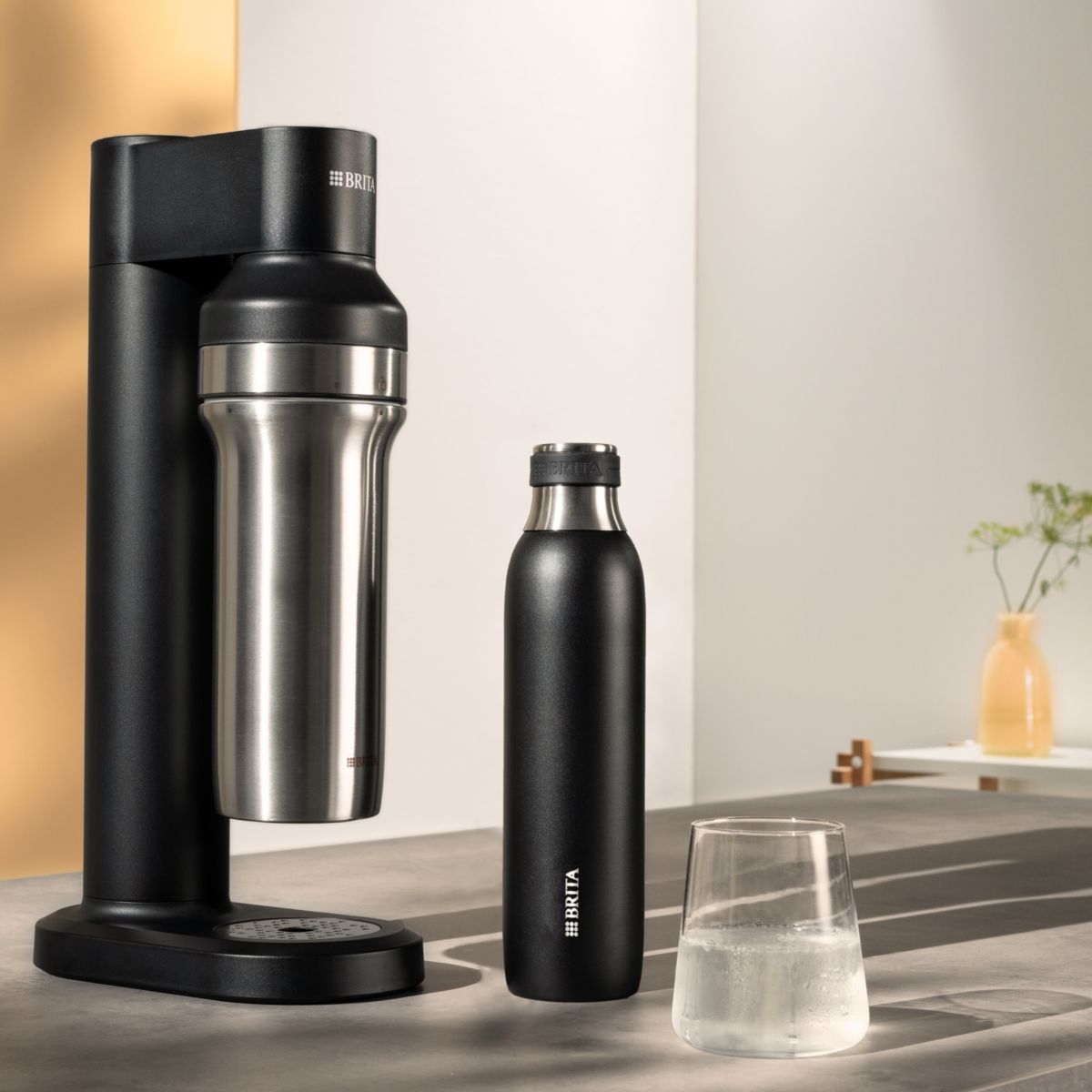 Bouteille isotherme noire sodaTRIO 0.65L couleur unique, BRITA