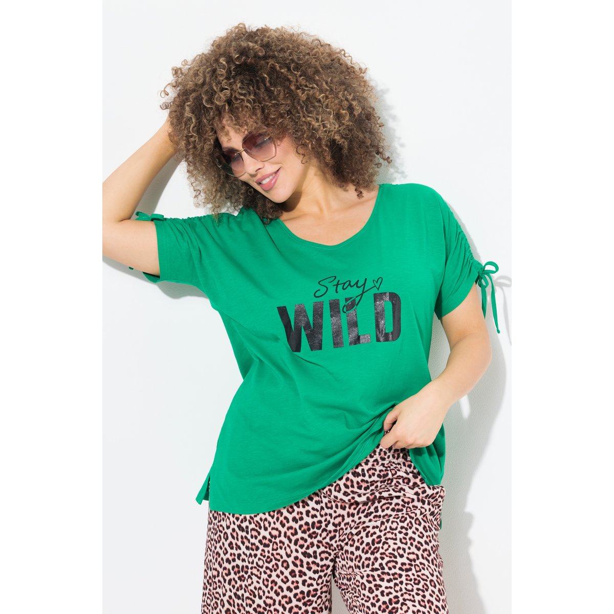 T-shirt oversize à message. Encolure ronde vert émeraude, ULLA POPKEN