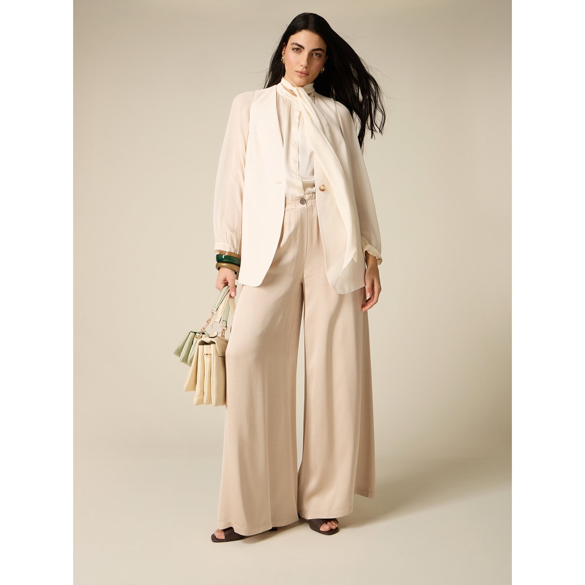 Pantalon palazzo blanc, OLTRE