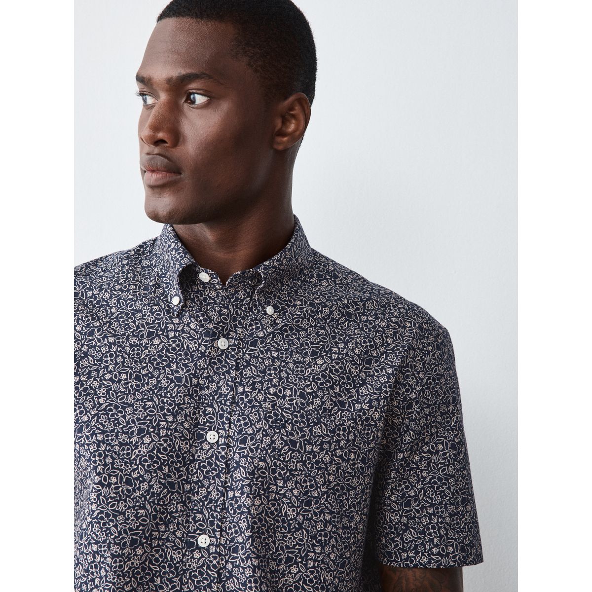Chemise oxford slim stretch à imprimé imprimé fleuri bleu marine, NEXT