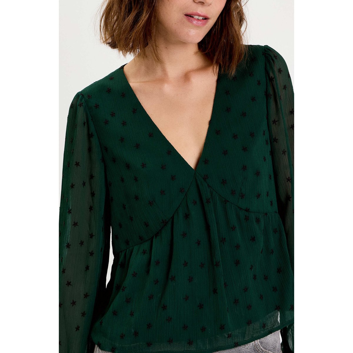 Blouse brodée volantée vert foncé, CACHE CACHE