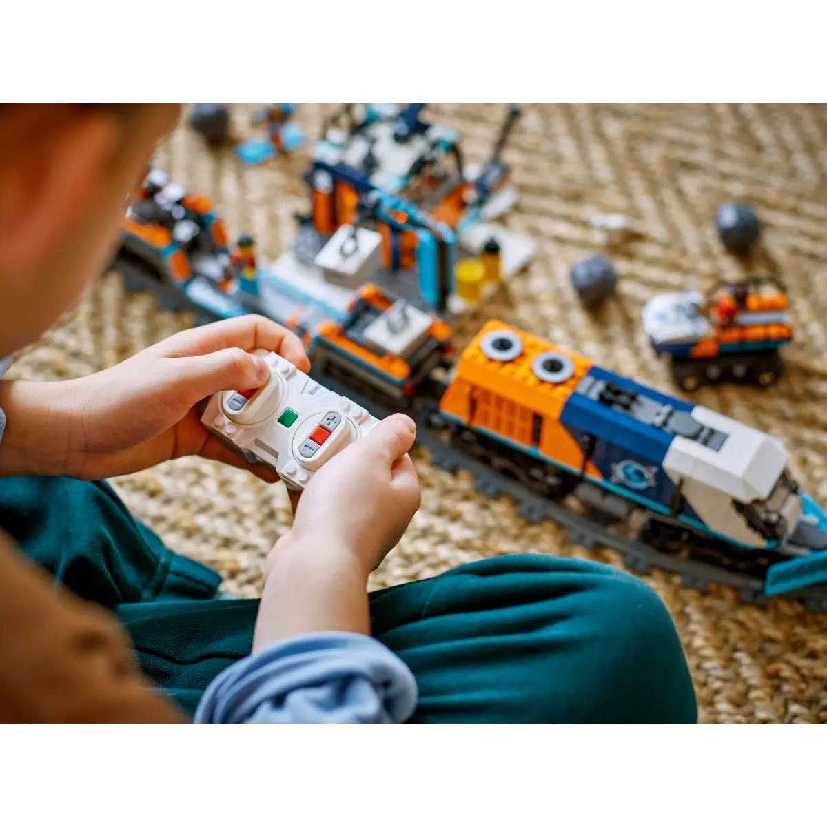 LEGO City - Train Express des Explorateurs en Arctique - Set de 1517 Pièces multicolore, LEGO