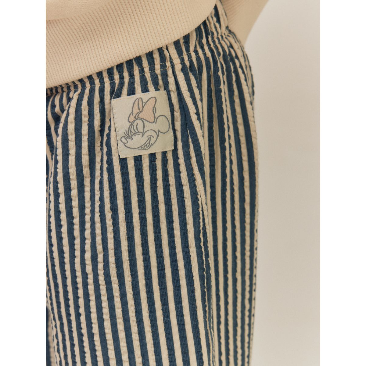 Ensemble sweat et pantalon large minnie crème, NEXT