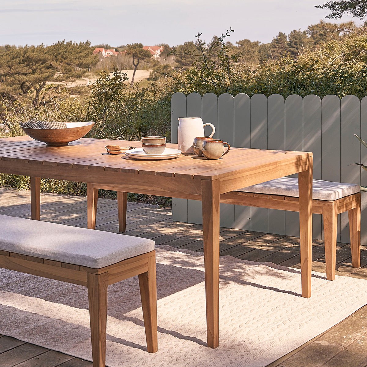 Salon de jardin en teck massif 6/8 places  BARI naturel, BERAH GETAH