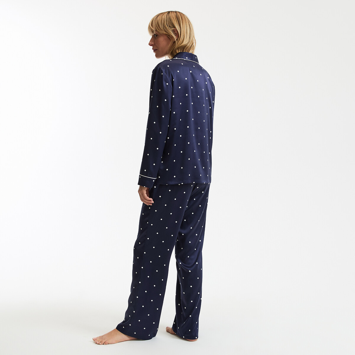 Pyjama en satin, imprimé pois marine pois blanc, ANNE WEYBURN