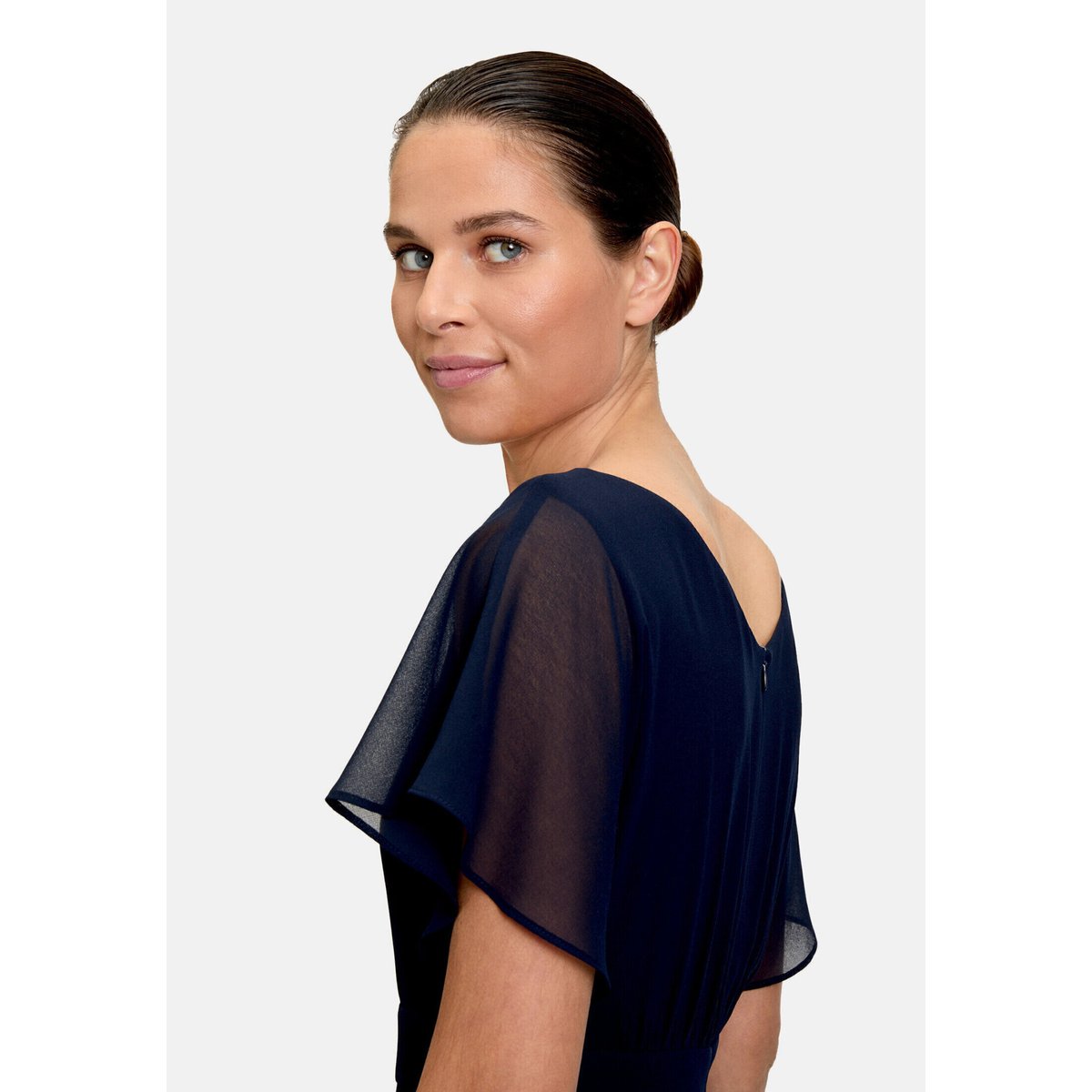 Robe de cocktail manches courtes night sky, VERA MONT