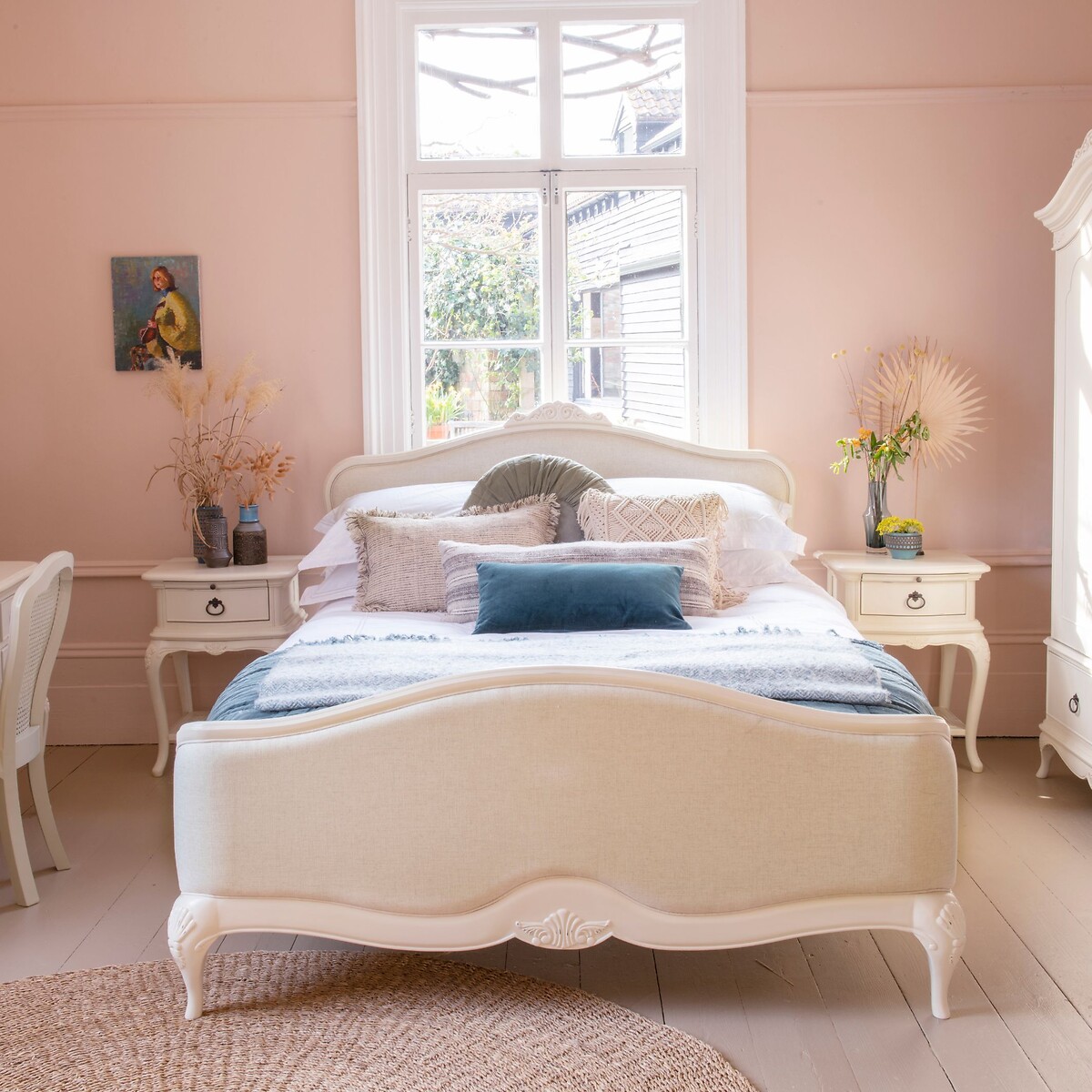 Ivory French-Vintage Upholstered Bed ivory, WILLIS & GAMBIER