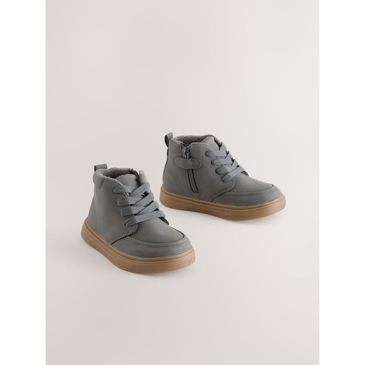 Bottines à lacets et doublure chaude gris, NEXT