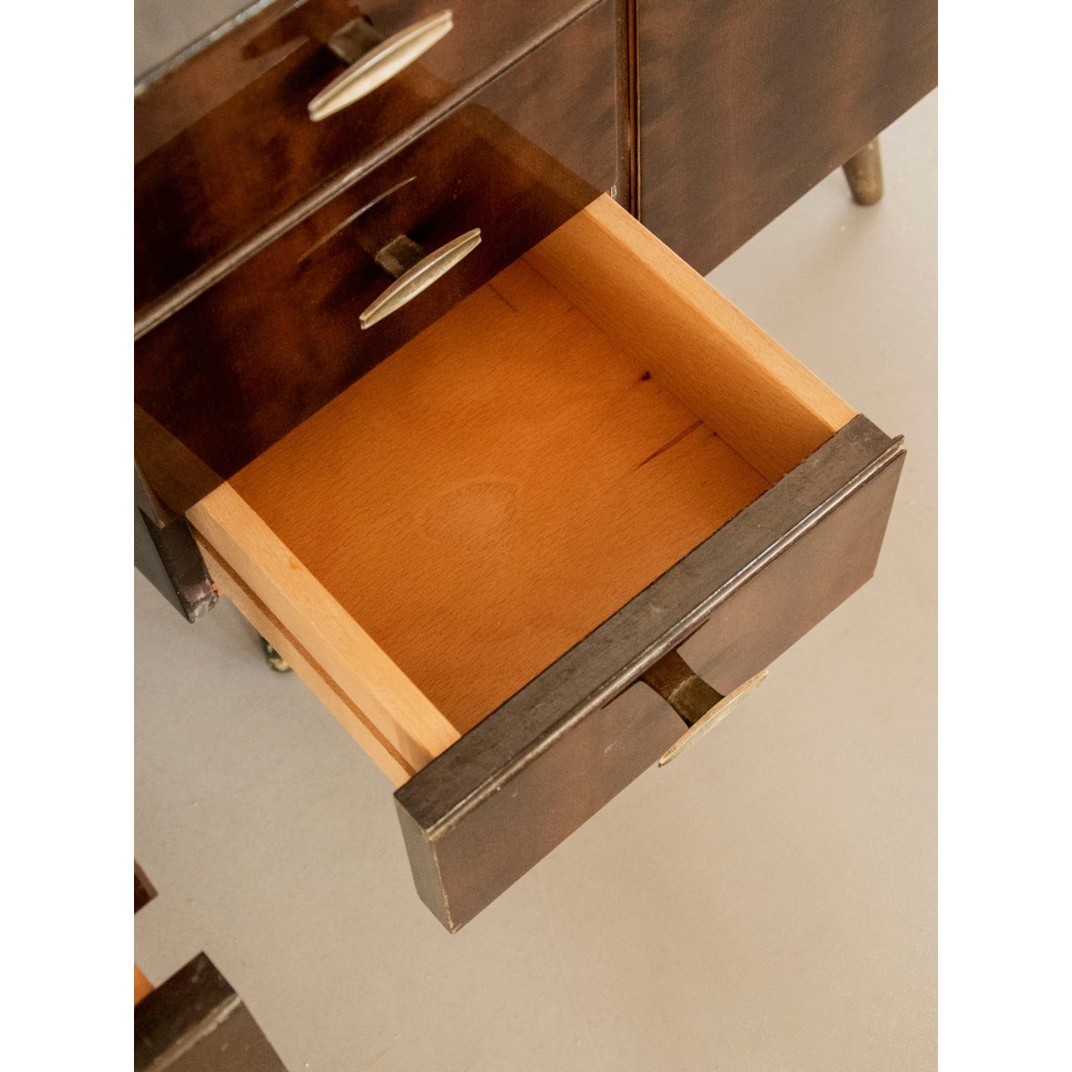 Paire de tables de chevet noires Maïa N°1466 - Bon état noir, DEBONGOUT