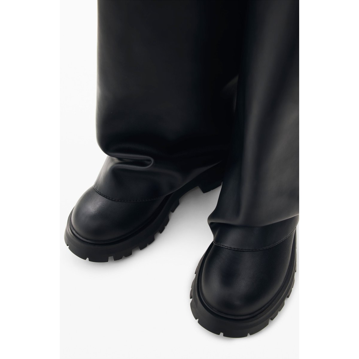 Bottes hautes effet cuir noir, DESIGUAL