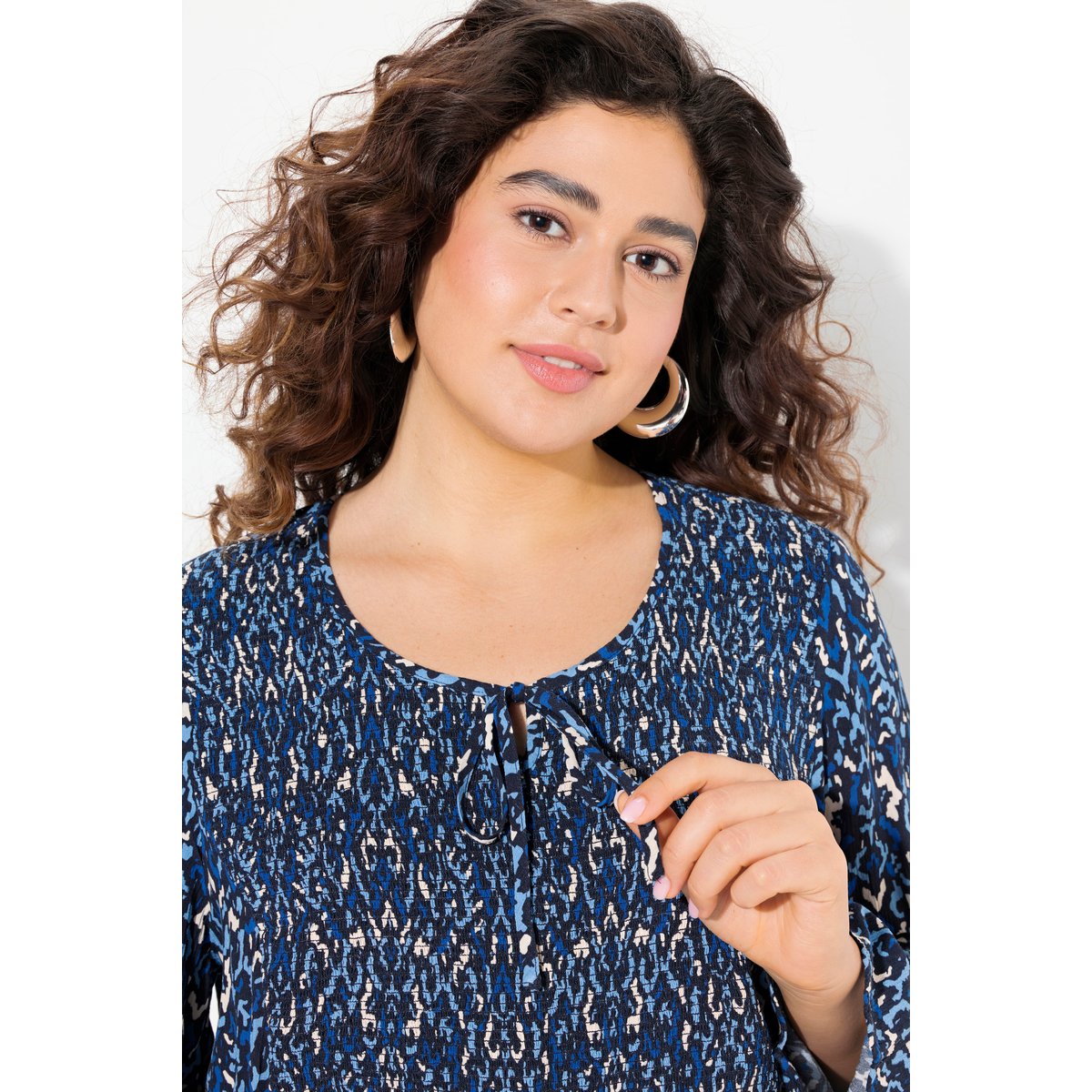 Blouse smockée, décolleté rond marine, ULLA POPKEN