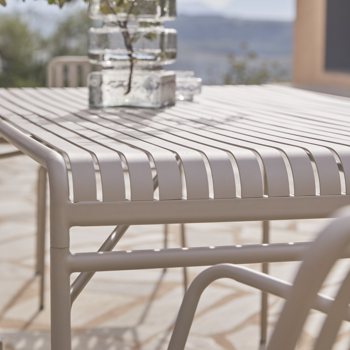 Table de jardin en Métal, GABY beige, TIKAMOON