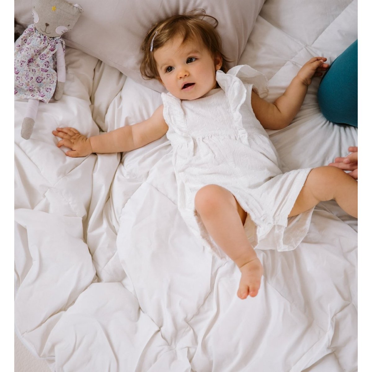 Couette Bébé en Duvet et Plumes LANAÏ couleur unique, KADOLIS