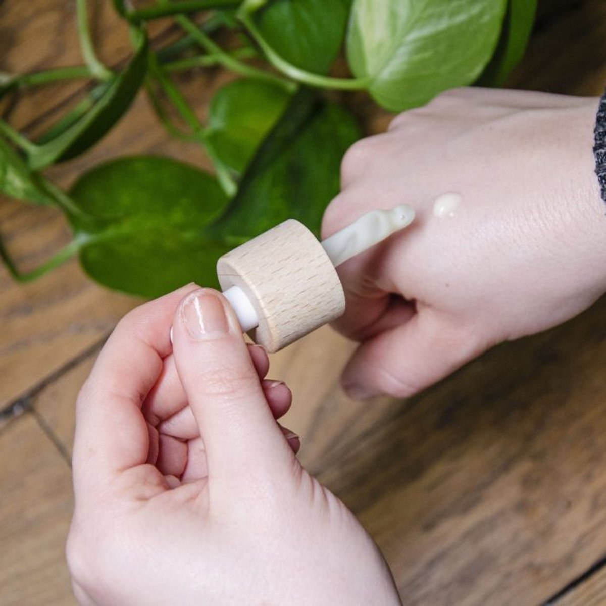 Sérum anti-imperfections contre l'acné au miel de Manuka couleur unique, COSMOZ