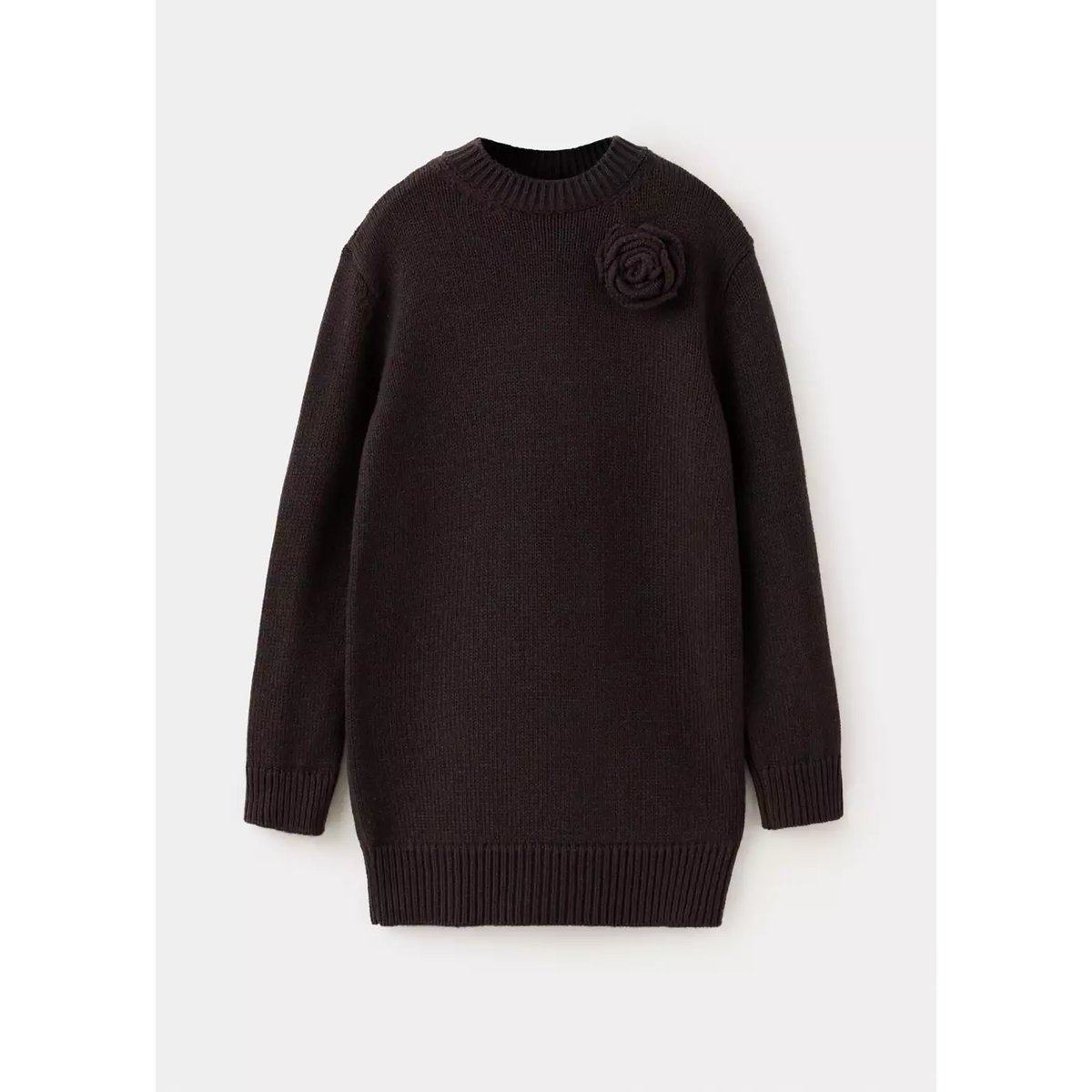 Robe en maille détail fleur chocolat, MANGO