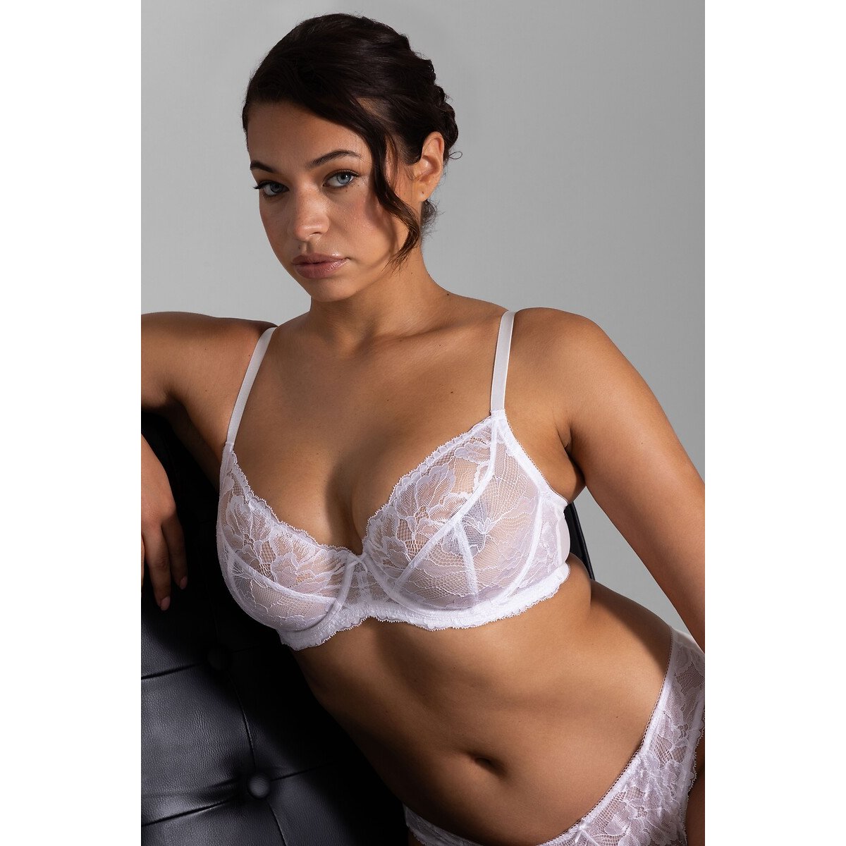 Reggiseno contenitivo PERFECT LACE bianco, DORINA