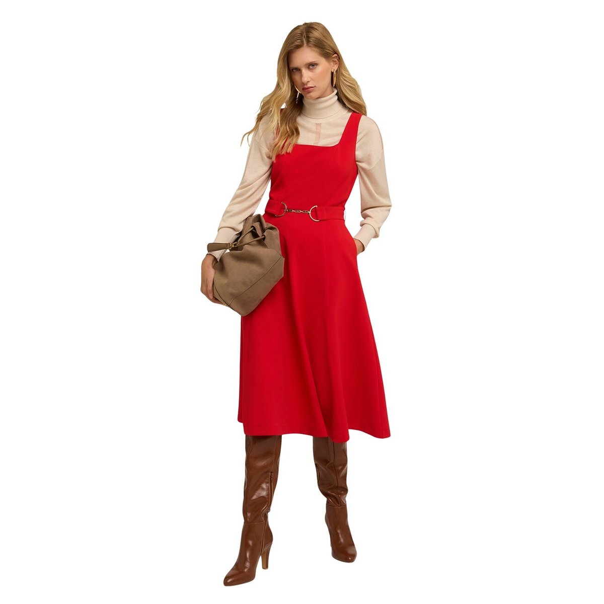 Robe évasée avec passant métallique rouge, MOTIVI