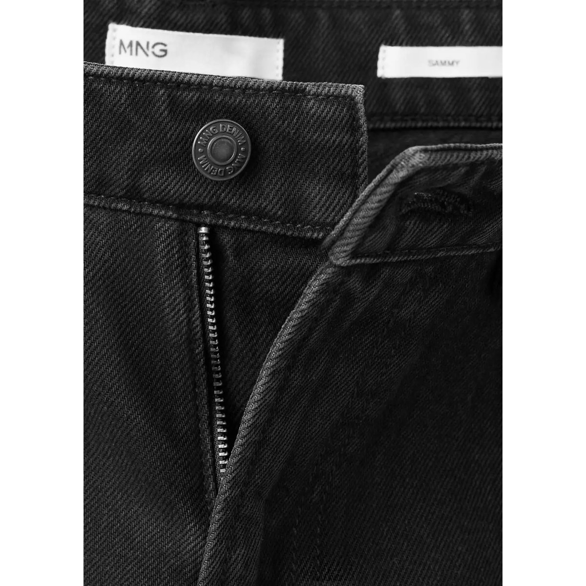 Jean Sammy court coupe carotte black denim, MANGO MAN