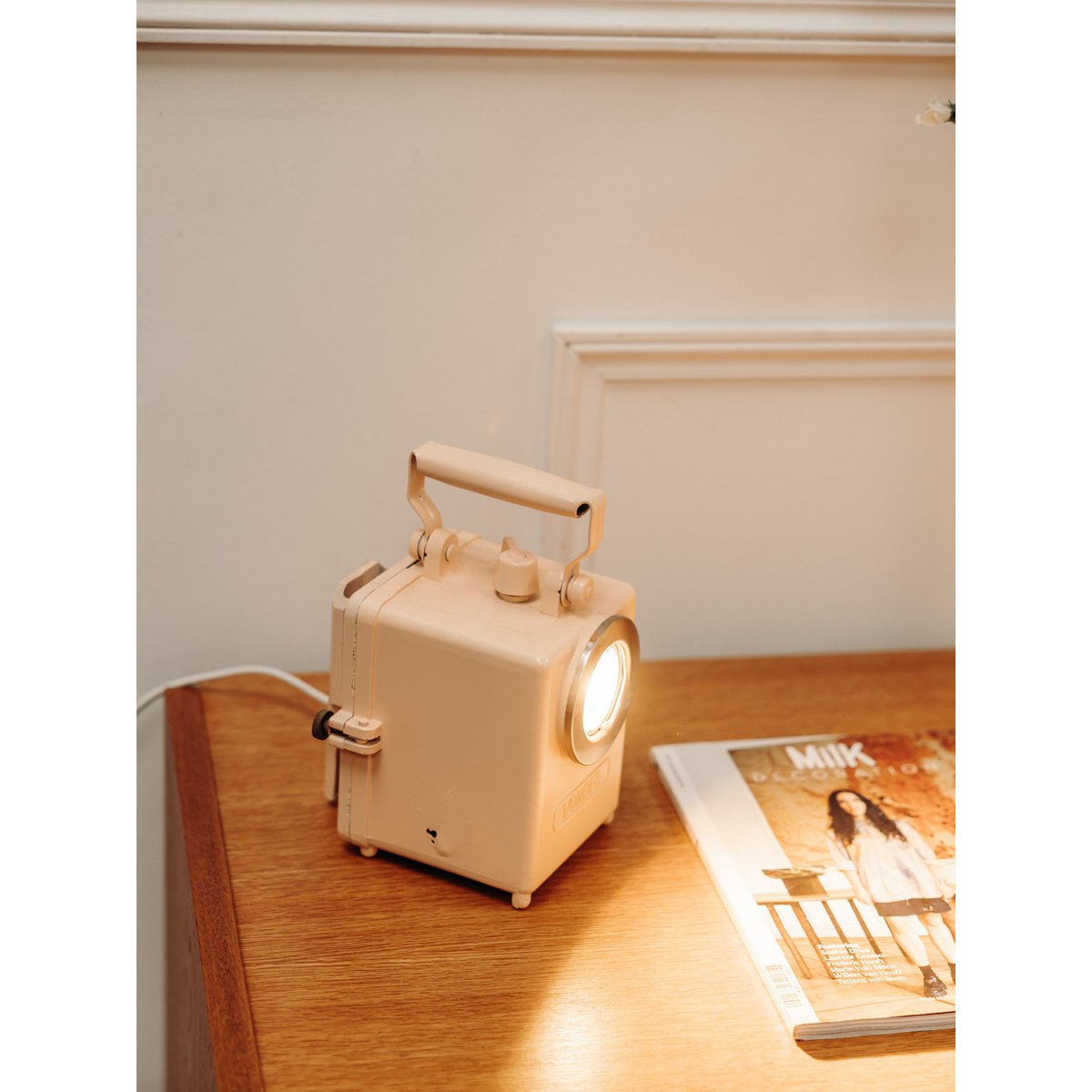 Lampe industrielle restaurée Julia N°923 - Bon état rose, DEBONGOUT