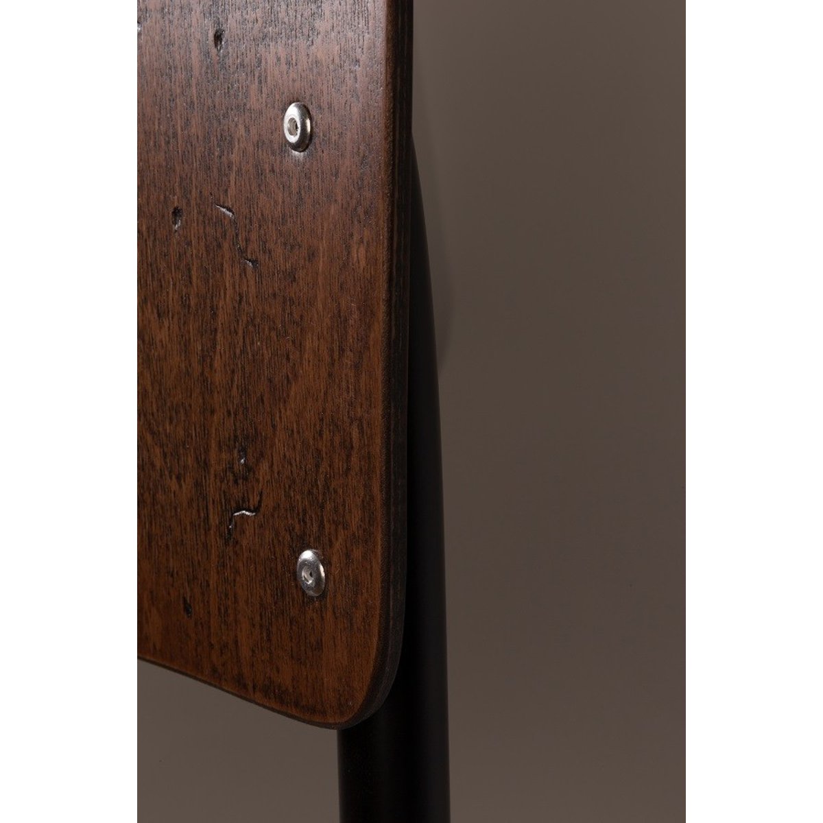 Chaise design empilable en bois, SCUOLA marron, DUTCHBONE