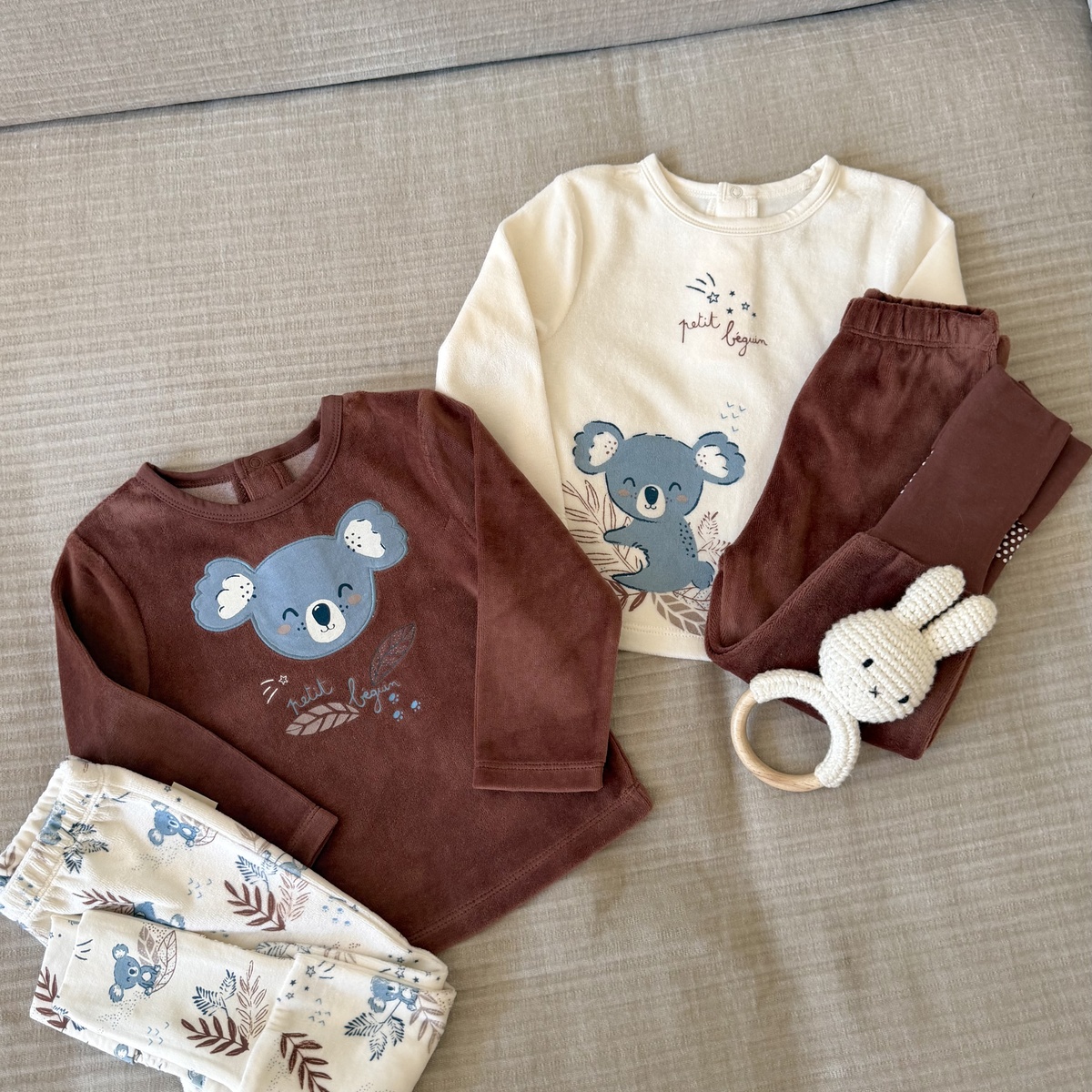 Lot de 2 pyjamas bébé 2 pièces en velours à pieds retroussables Mathéo marron, PETIT BEGUIN